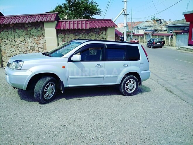 Nissan X-Trail 2003, 140,000 km - 2.0 l - Quba