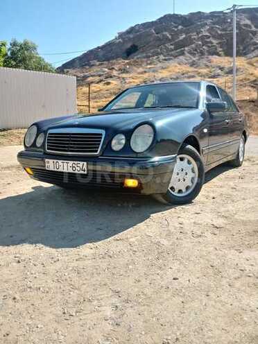 Mercedes E 230 1996, 447,000 km - 2.3 l - Bakı