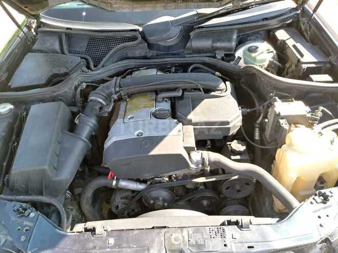 Mercedes E 230 1996, 447,000 km - 2.3 l - Bakı