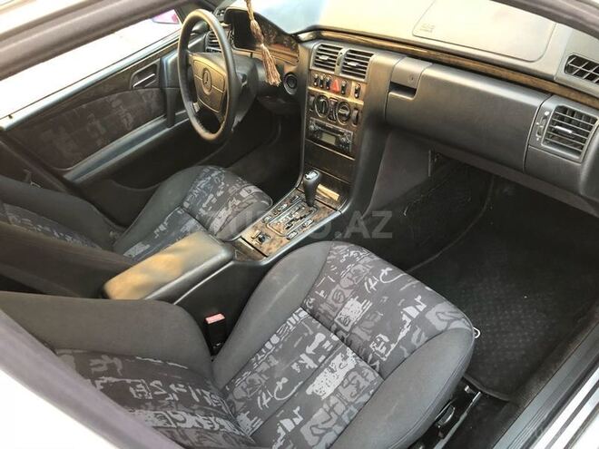 Mercedes E 240 1998, 358,000 km - 2.4 l - Şəmkir