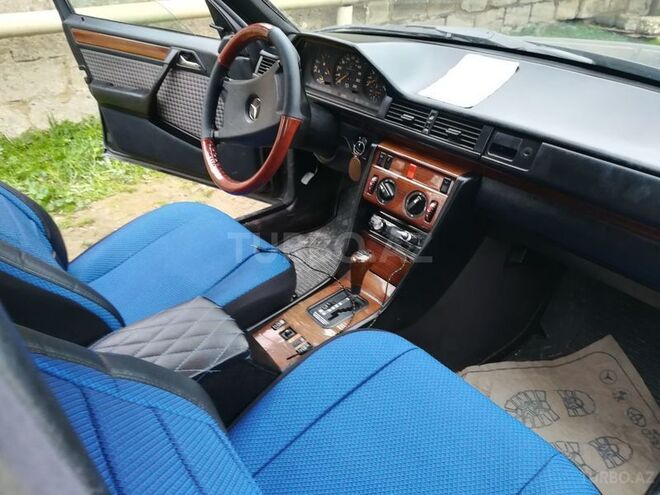 Mercedes E 230 1990, 250 km - 2.3 l - Bakı