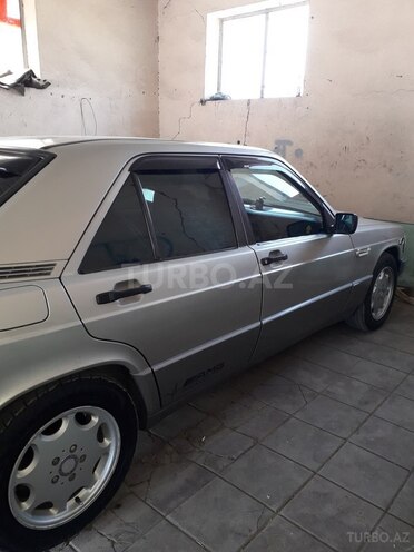 Mercedes 190 1991, 210,000 km - 1.8 л - Goranboy