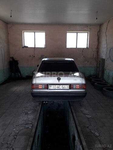 Mercedes 190 1991, 210,000 km - 1.8 л - Goranboy