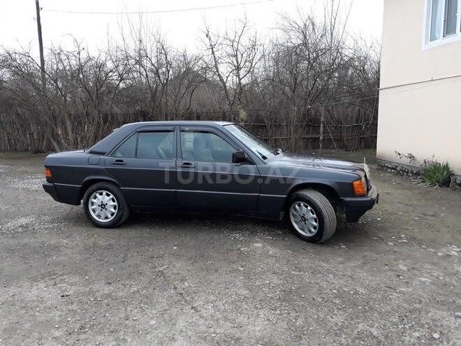 Mercedes 190 1990, 148,812 km - 1.8 л - Ucar