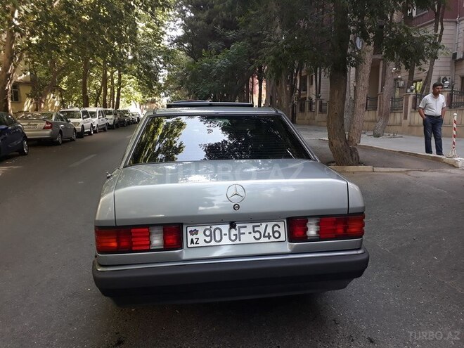 Mercedes 190 1992, 268,000 km - 2.0 l - Bakı