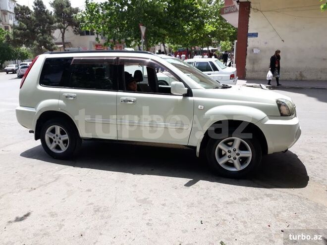 Nissan X-Trail 2004, 139,000 km - 2.0 л - Bakı