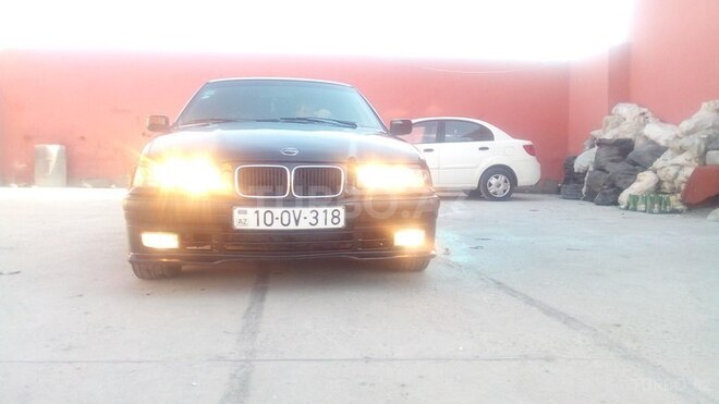 BMW 318 1994, 350,000 km - 1.8 l - Bakı