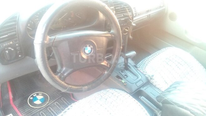 BMW 318 1994, 350,000 km - 1.8 l - Bakı