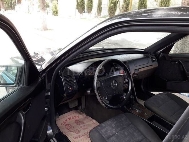Mercedes C 180 1995, 267,000 km - 1.8 л - Gəncə