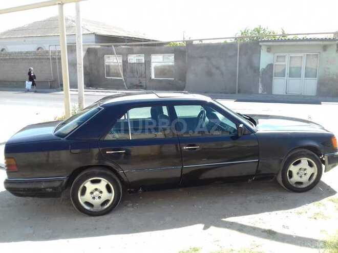 Mercedes E 300 1989, 445,000 km - 3.0 l - Bakı