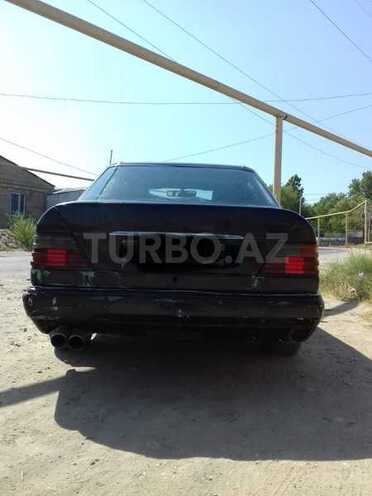 Mercedes E 300 1989, 445,000 km - 3.0 l - Bakı