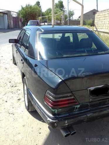 Mercedes E 300 1989, 445,000 km - 3.0 l - Bakı