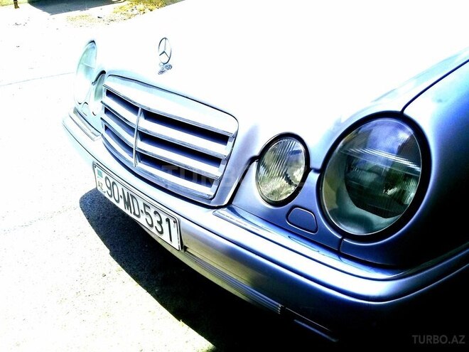 Mercedes E 280 1997, 24,636 km - 2.8 л - Bakı