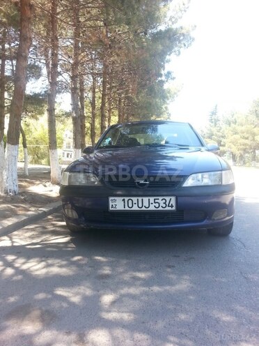 Opel Vectra 1996, 250,000 km - 2.0 l - Sumqayıt
