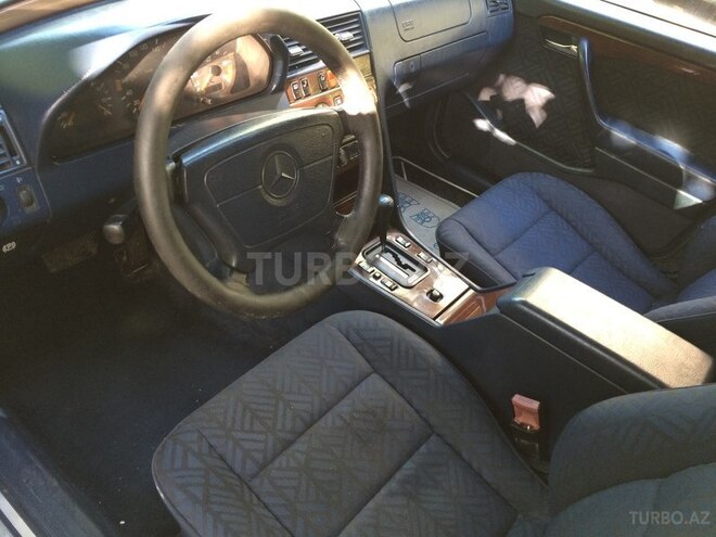 Mercedes C 220 1994, 333,000 km - 2.2 л - Bakı