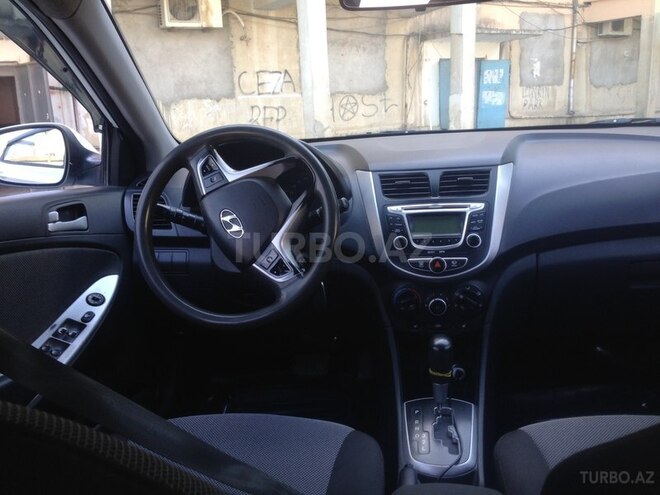 Hyundai Accent 2012, 118,000 km - 1.6 л - Bakı