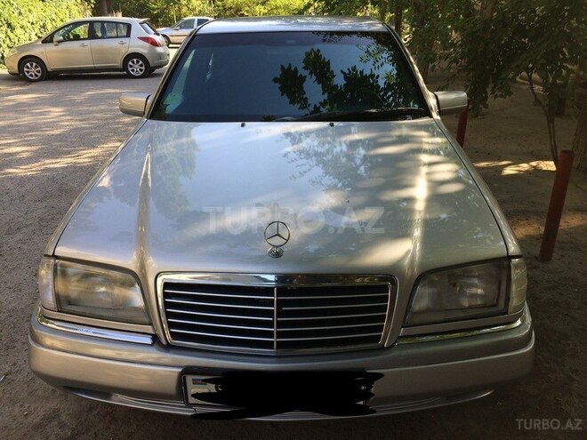 Mercedes C 220 1994, 300,000 km - 2.2 л - Bakı