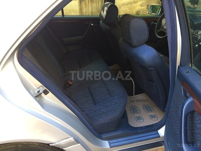 Mercedes C 220 1994, 300,000 km - 2.2 л - Bakı
