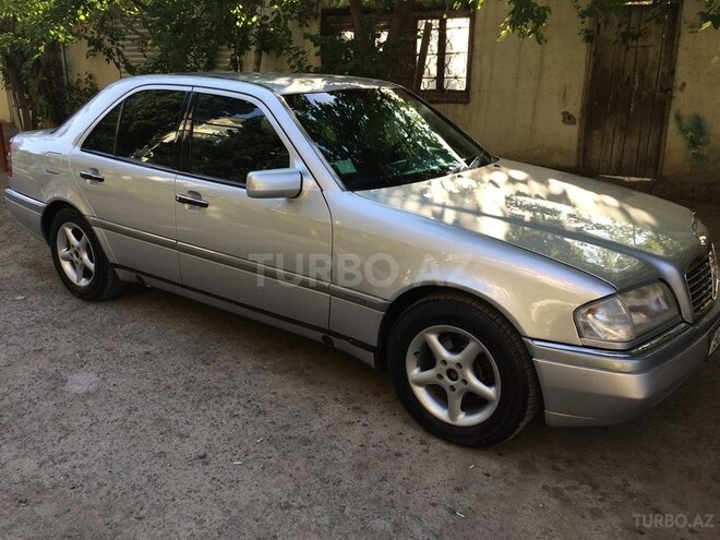 Mercedes C 220 1994, 300,000 km - 2.2 л - Bakı