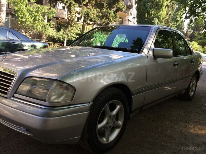 Mercedes C 220 1994, 300,000 km - 2.2 л - Bakı