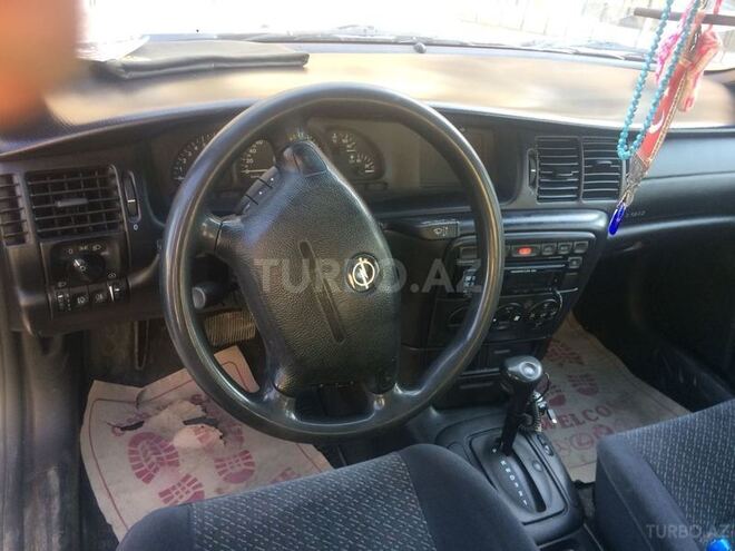 Opel Vectra 1998, 27,100 km - 2.0 l - Quba