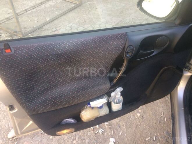 Opel Vectra 1998, 27,100 km - 2.0 l - Quba