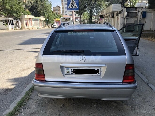 Mercedes C 180 1997, 200,000 km - 1.8 л - Bakı