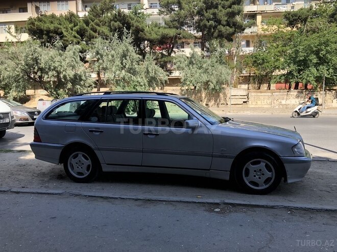 Mercedes C 180 1997, 200,000 km - 1.8 л - Bakı