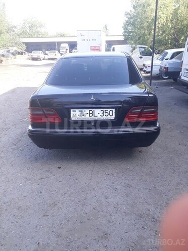 Mercedes E 240 1998, 350,000 km - 2.4 l - Mingəçevir