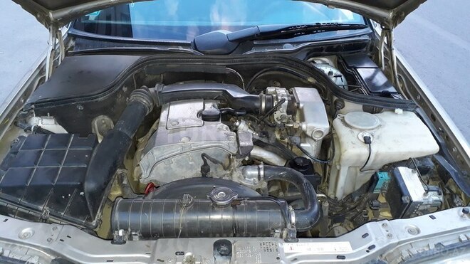 Mercedes C 180 1995, 384,000 km - 1.8 l - Bakı