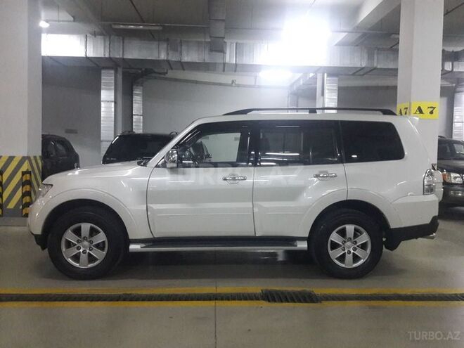 Mitsubishi Pajero 2008, 157,000 km - 3.0 l - Bakı