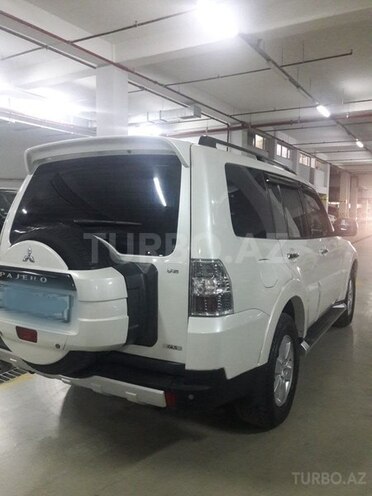 Mitsubishi Pajero 2008, 157,000 km - 3.0 l - Bakı