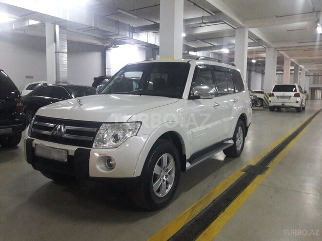 Mitsubishi Pajero 2008, 157,000 km - 3.0 l - Bakı