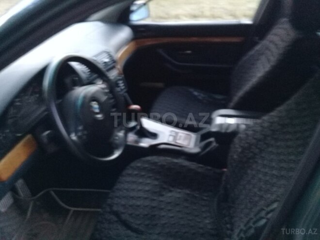 BMW 528 1997, 345,235 km - 2.8 l - Xudat