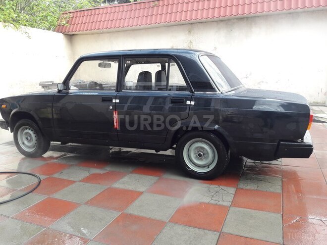 LADA (VAZ) 2107 2011, 5,000 km - 1.7 l - Yevlax
