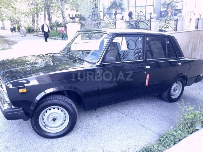LADA (VAZ) 2107 2011, 5,000 km - 1.7 l - Yevlax