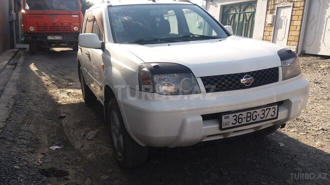 Nissan X-Trail 2000, 195,000 km - 2.0 l - Qəbələ