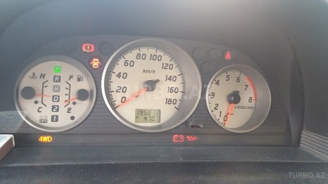Nissan X-Trail 2000, 195,000 km - 2.0 l - Qəbələ