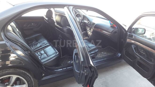 BMW 528 1996, 264,000 km - 2.8 l - Bakı