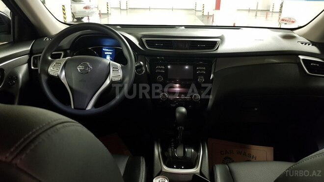 Nissan X-Trail 2016, 25,600 km - 2.5 l - Bakı