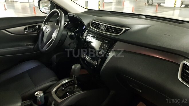 Nissan X-Trail 2016, 25,600 km - 2.5 l - Bakı