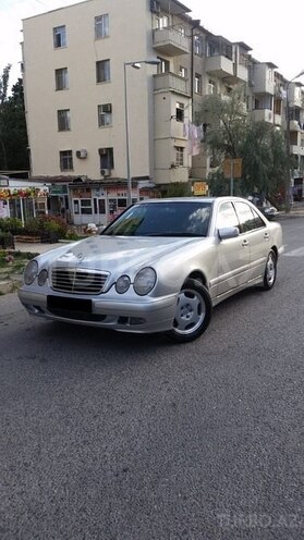 Mercedes E 220 2000, 371,000 km - 2.2 l - Bakı