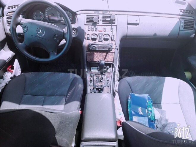 Mercedes E 240 1999, 254,000 km - 2.4 л - Lənkəran