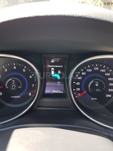 Hyundai Santa Fe 2014, 25,900 km - 2.4 l - Sumqayıt