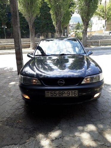 Opel Vectra 1997, 244,020 km - 1.8 l - Şəki