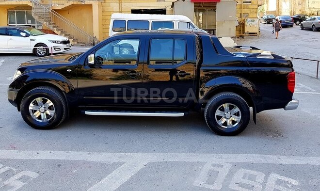 Nissan Navara 2014, 174,000 km - 2.5 l - Bakı