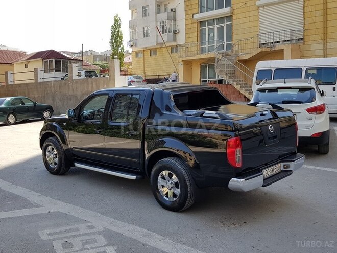 Nissan Navara 2014, 174,000 km - 2.5 l - Bakı