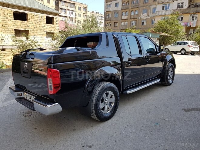 Nissan Navara 2014, 174,000 km - 2.5 l - Bakı