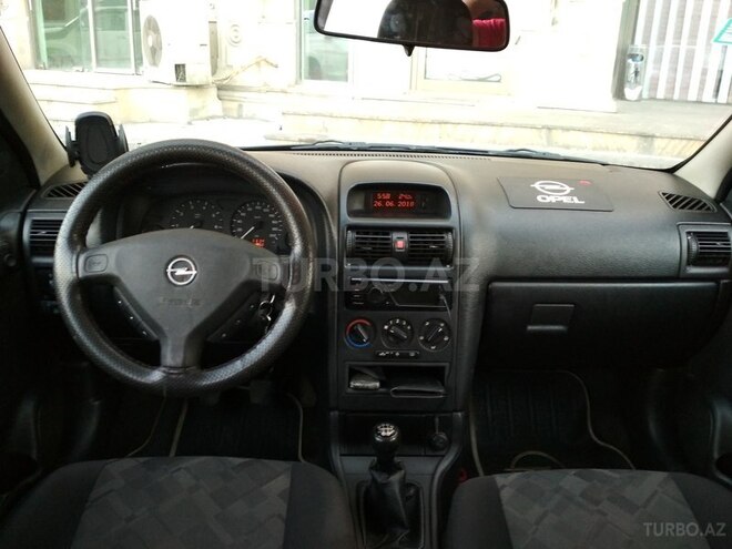 Opel Astra 1998, 251,000 km - 1.6 л - Astara