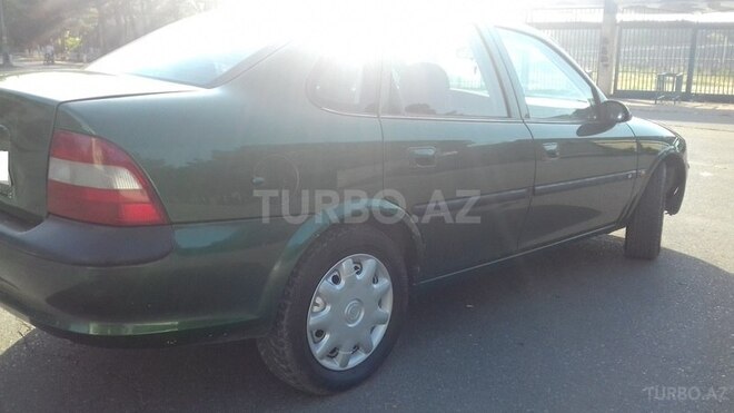 Opel Vectra 1998, 250,000 km - 2.0 l - Sumqayıt